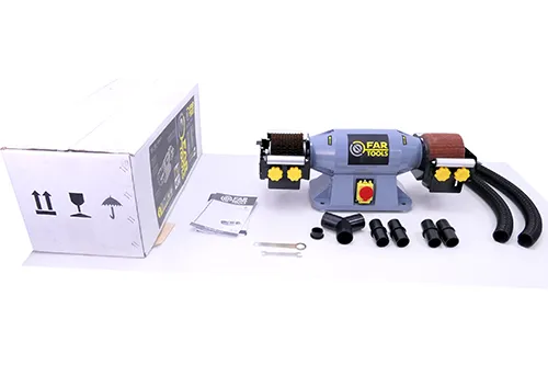 Rénovateur stationnaire à brosses