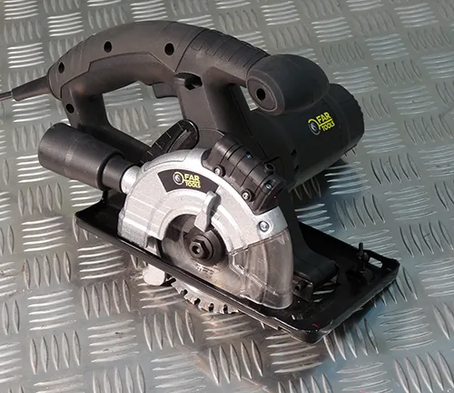 Scie circulaire à format Hammer K2S 1 x 230 V | 50 Hz | Felder Group Shop