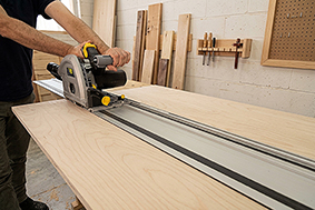 Circular saw on rail