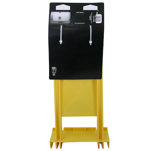 Panel carrying handle