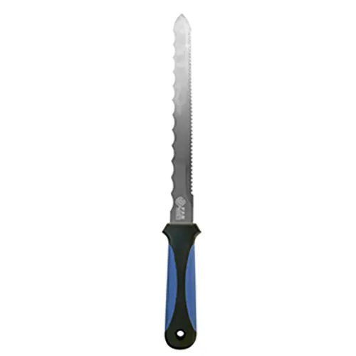 Knife for insulating materials