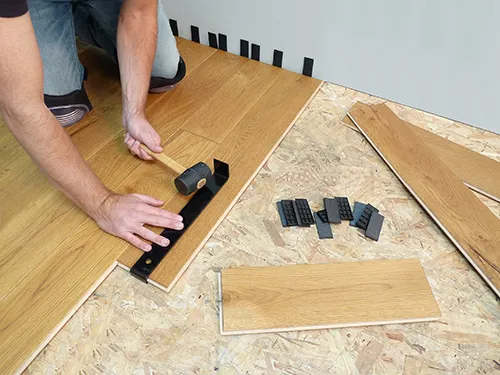 Laminate floor laying kit
