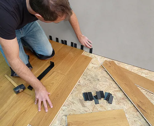Laminate floor laying kit
