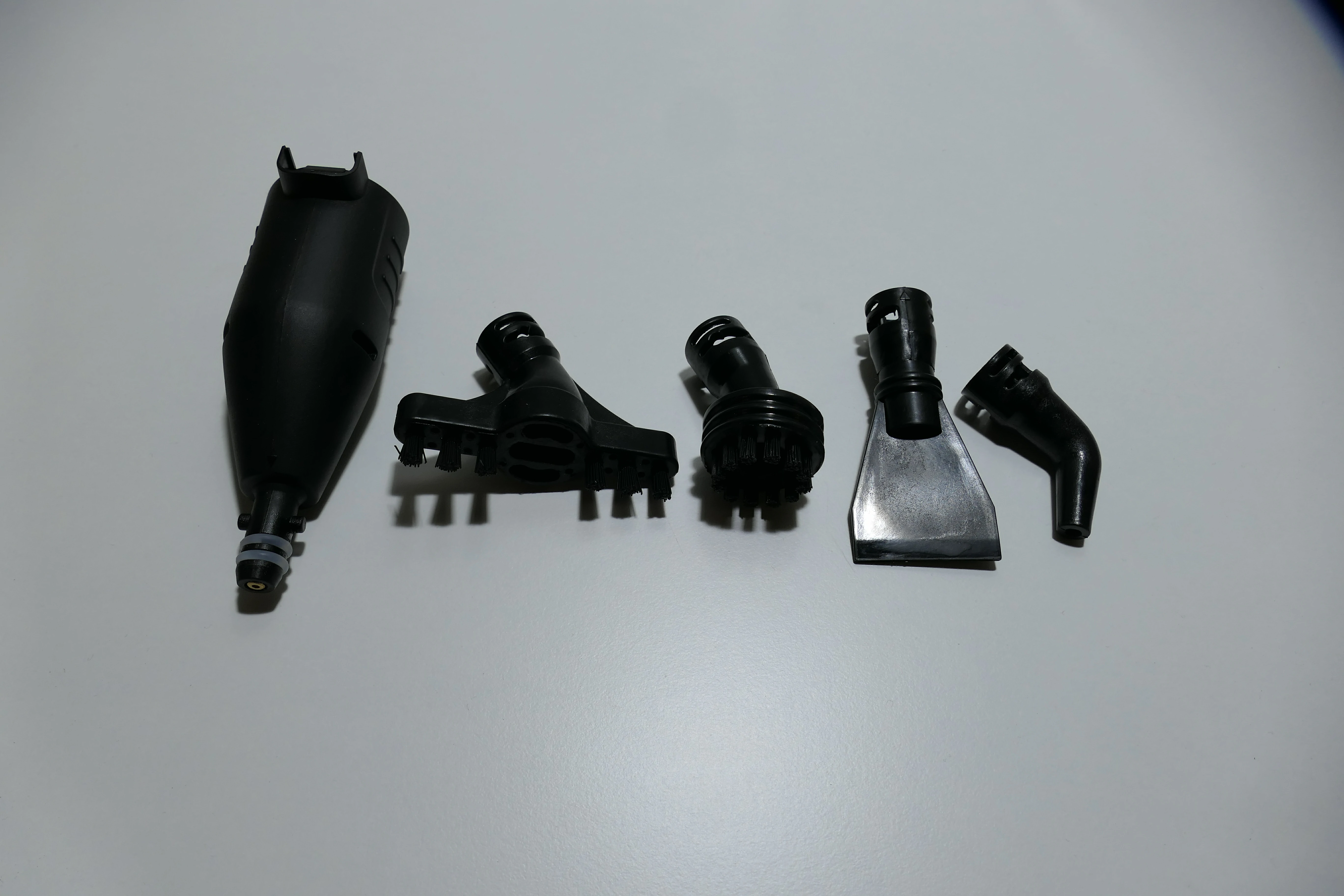 810103501 - LOT DE BUSES