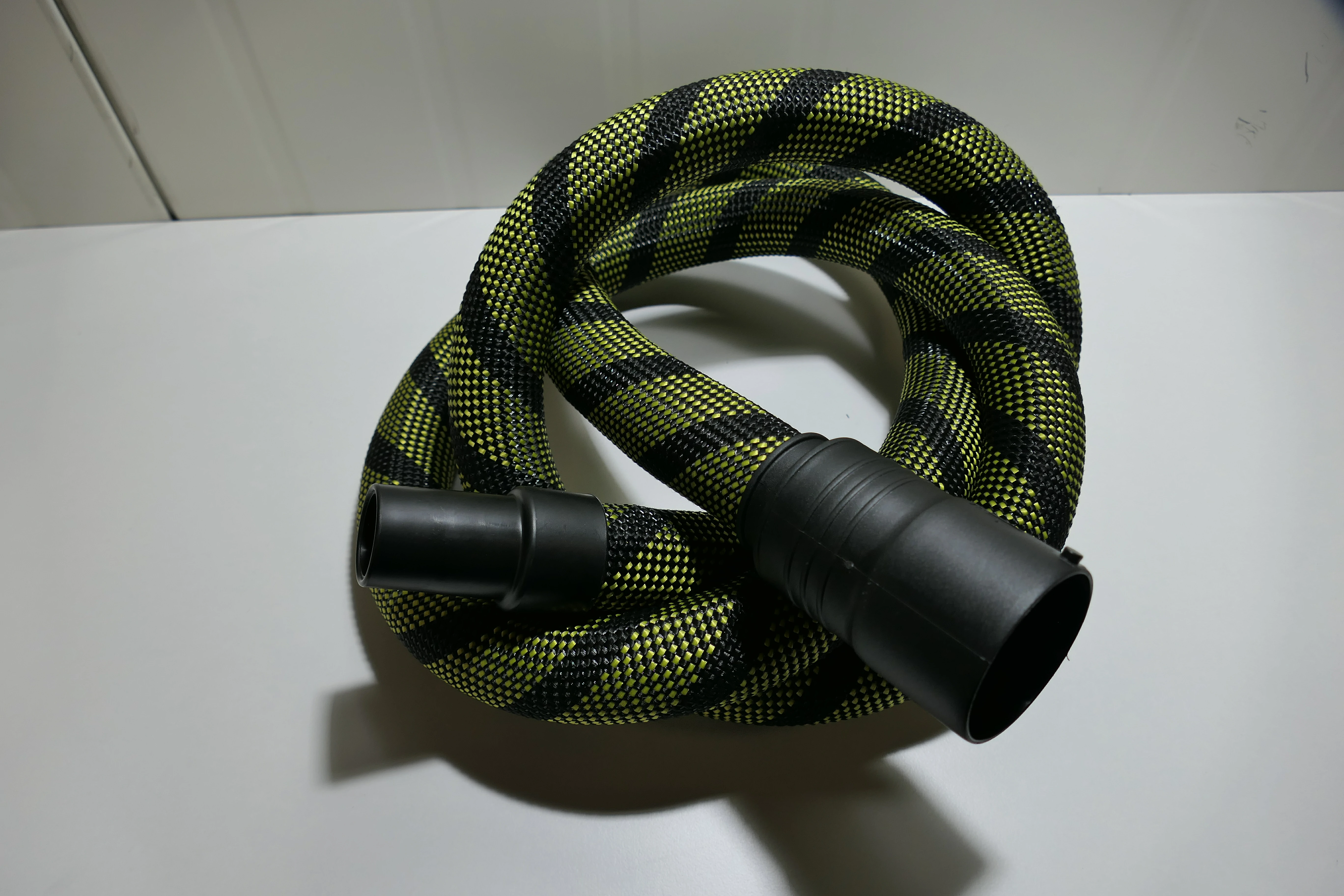 810121303B - FLEXIBLE