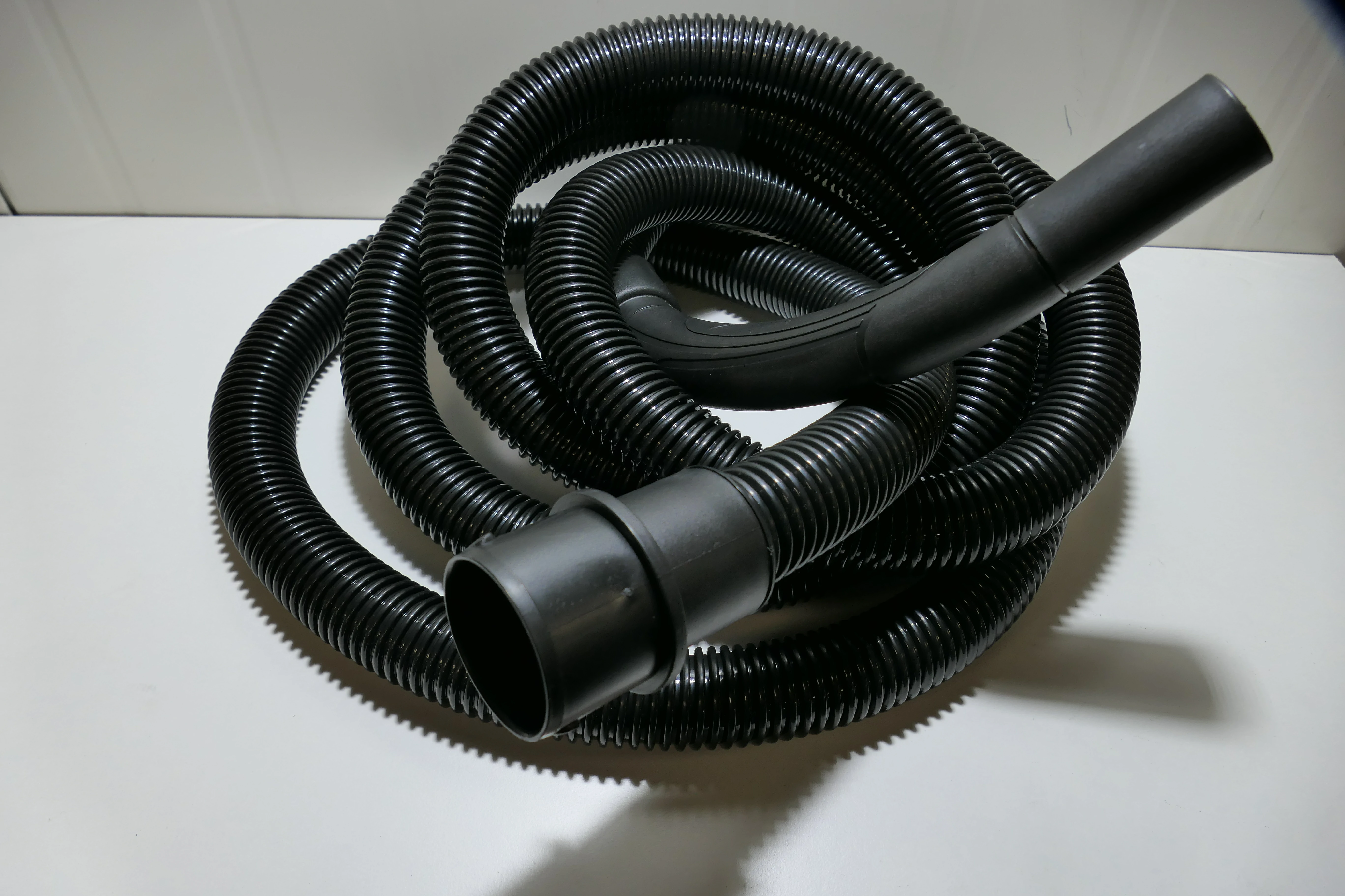 810123107 - FLEXIBLE