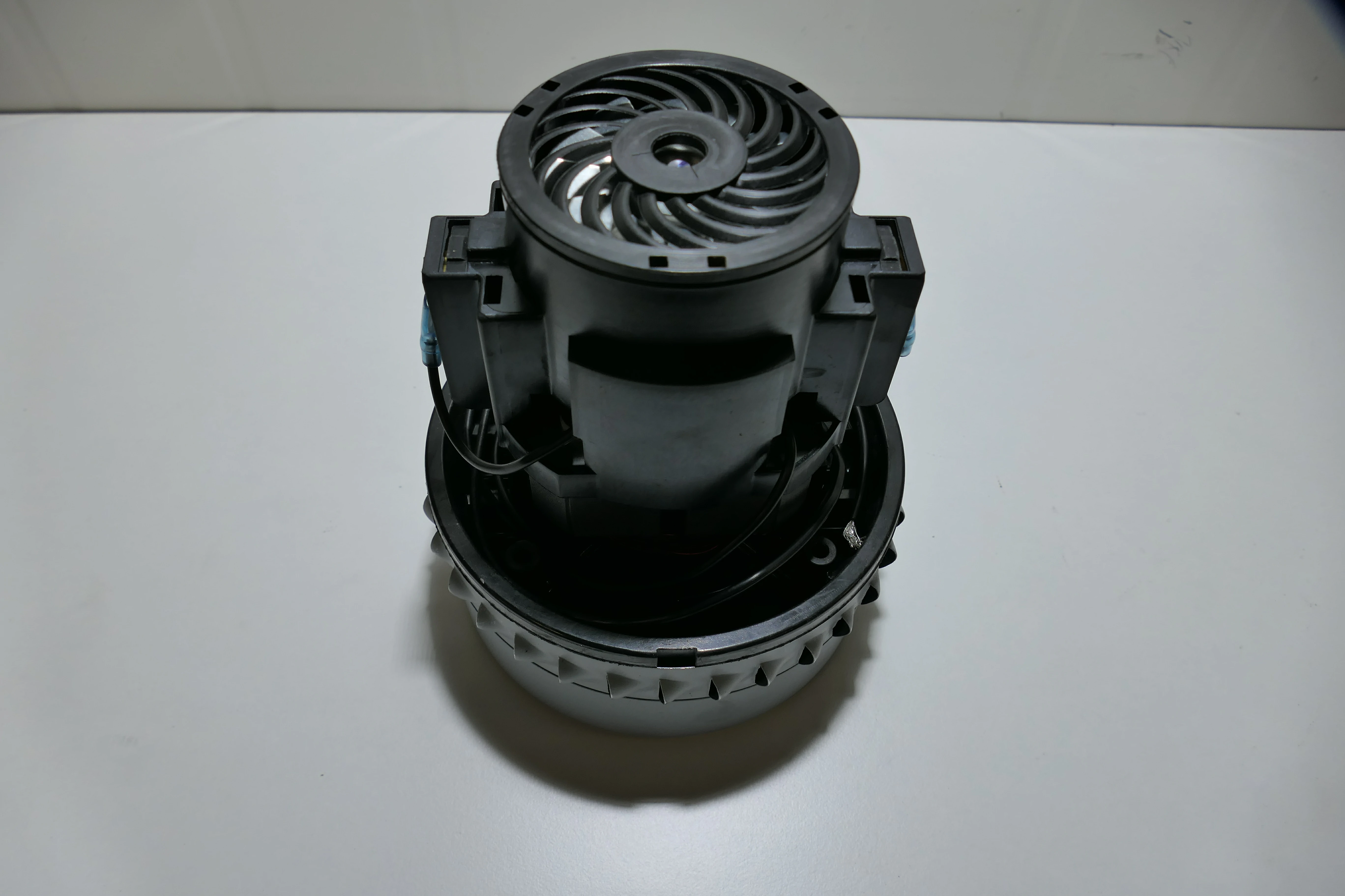 810123109 - MOTEUR