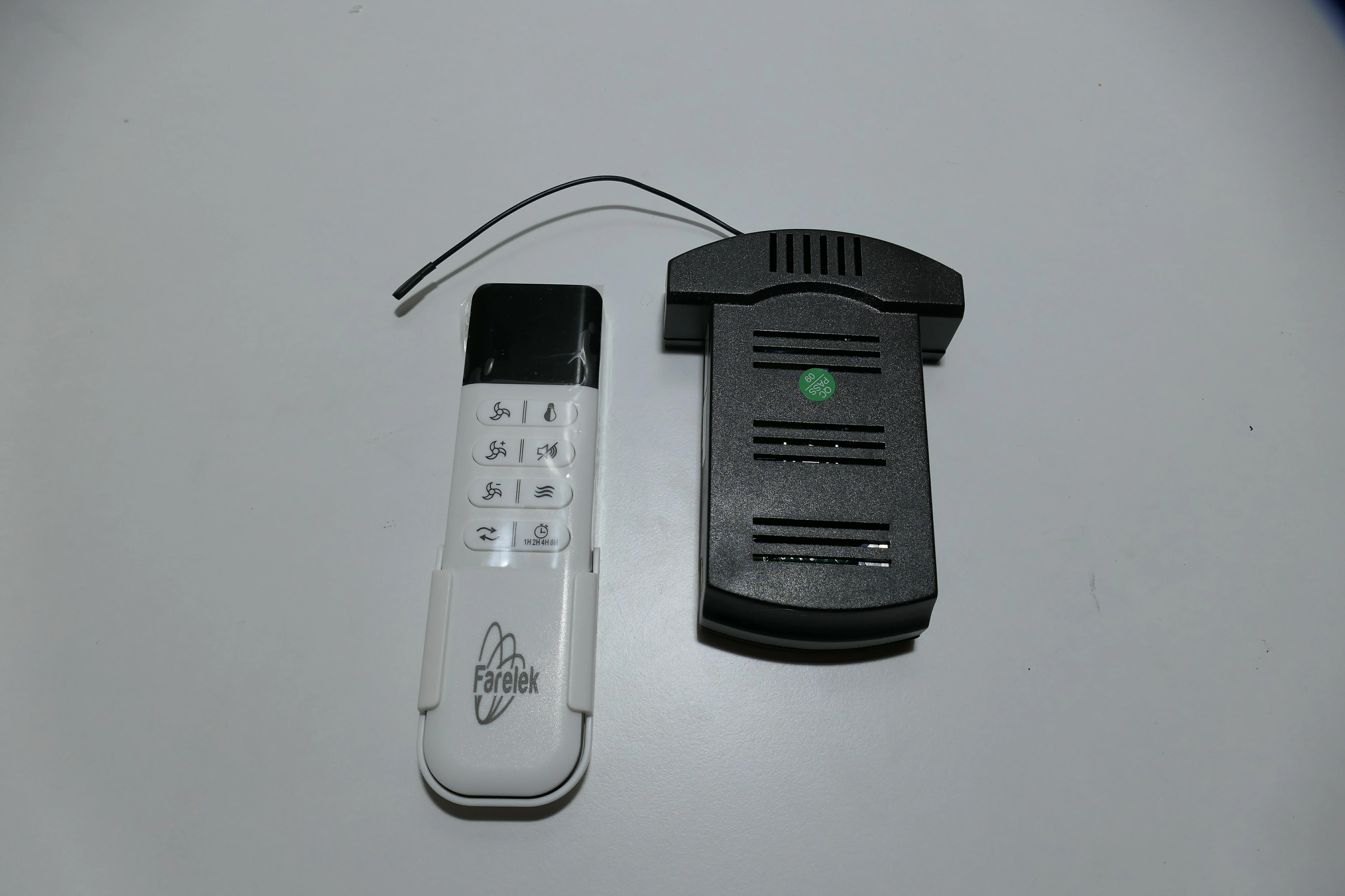 811245600 - Récepteur + telecommande 112456