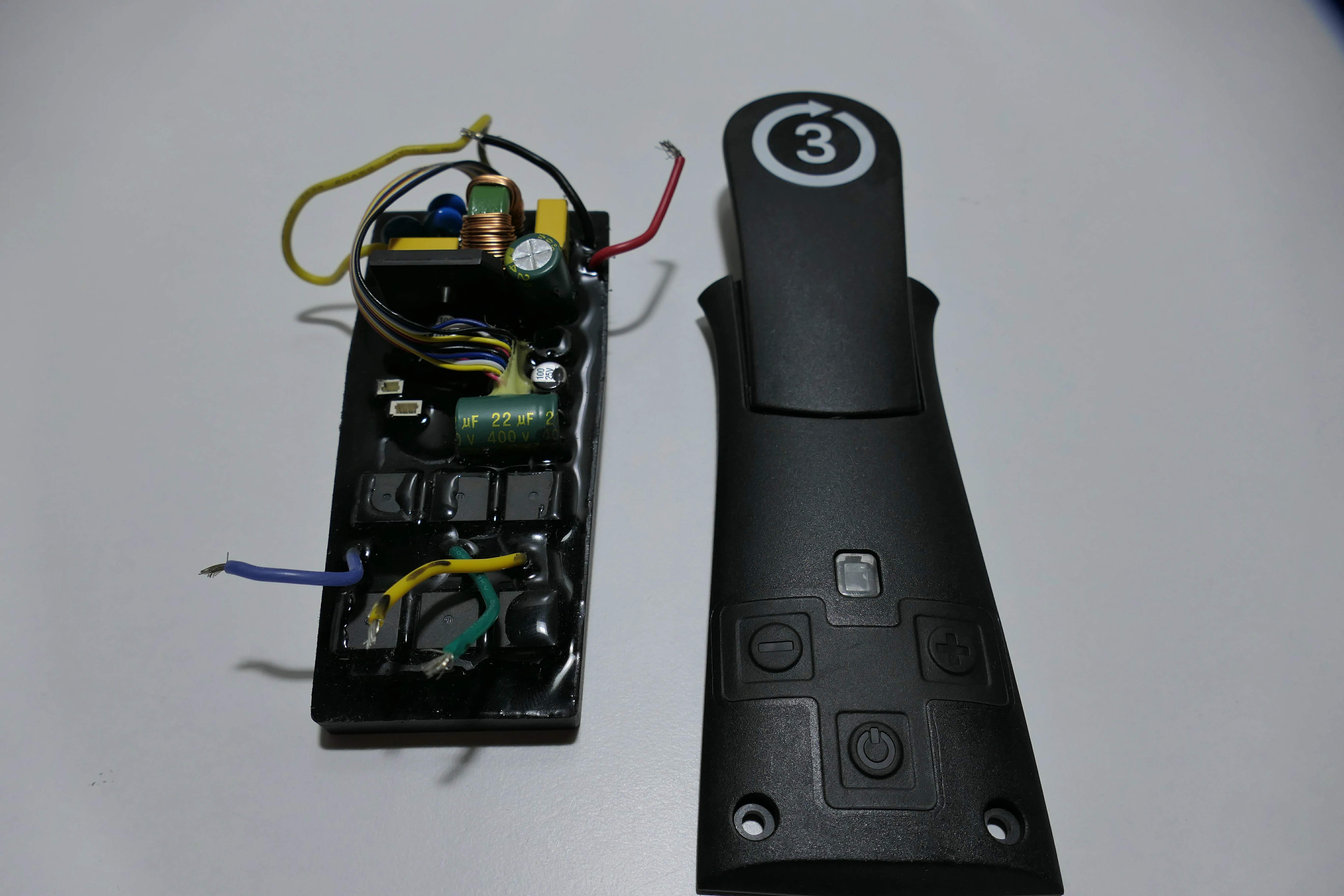 811518100 - CARTE ELECTRONIQUE 
