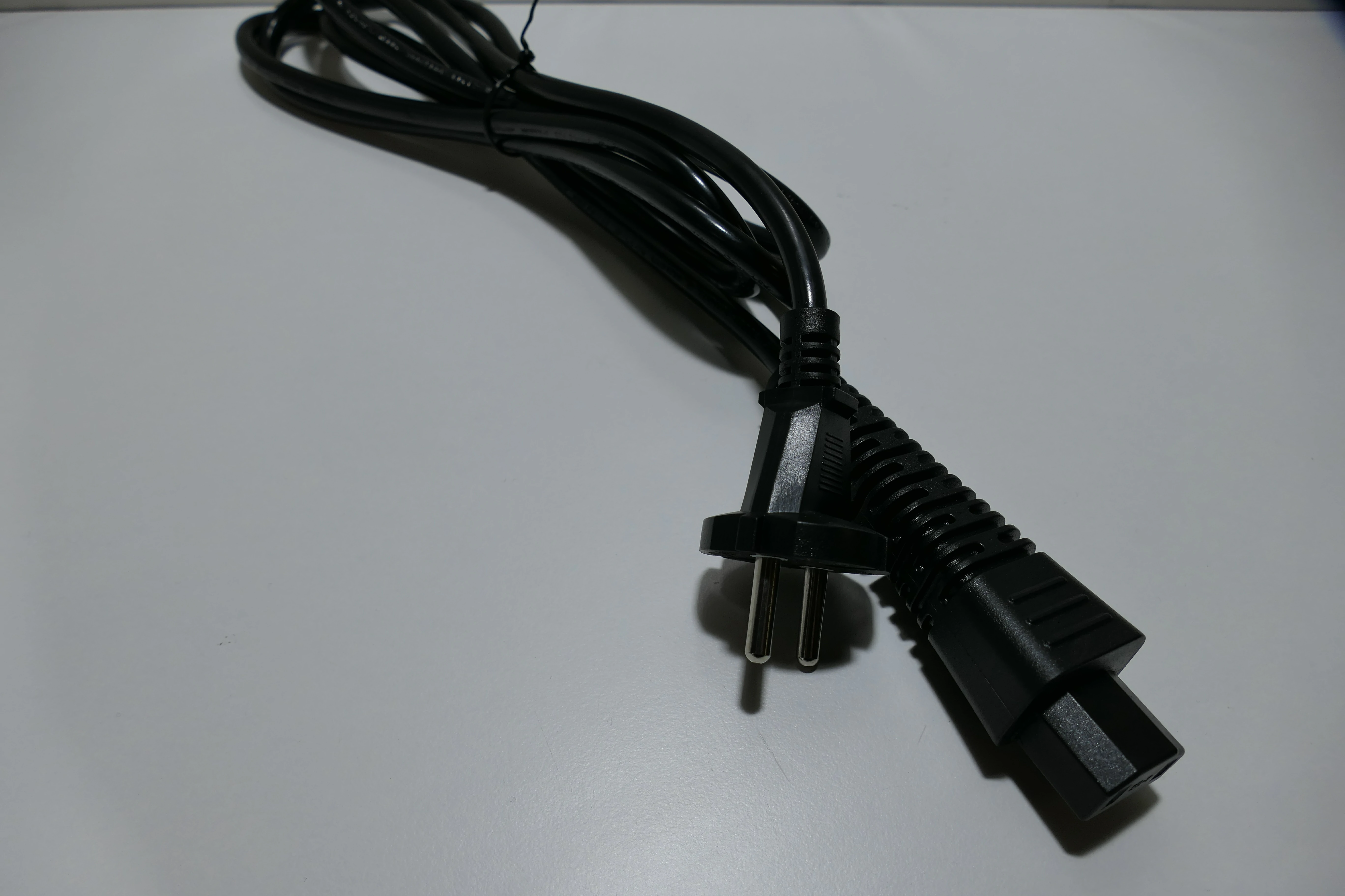 811518101 - CORDON D'ALIMENTATION